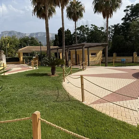 Tu Rincon En *